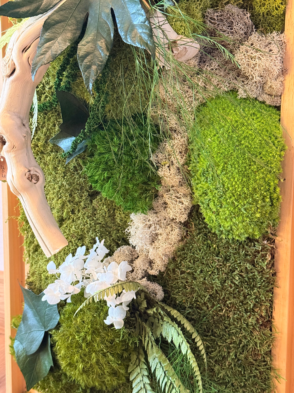 Grand cadre végétal mural– Caisse américaine – Œuvre végétale verticale 100 cm – Décoration murale nature chic
