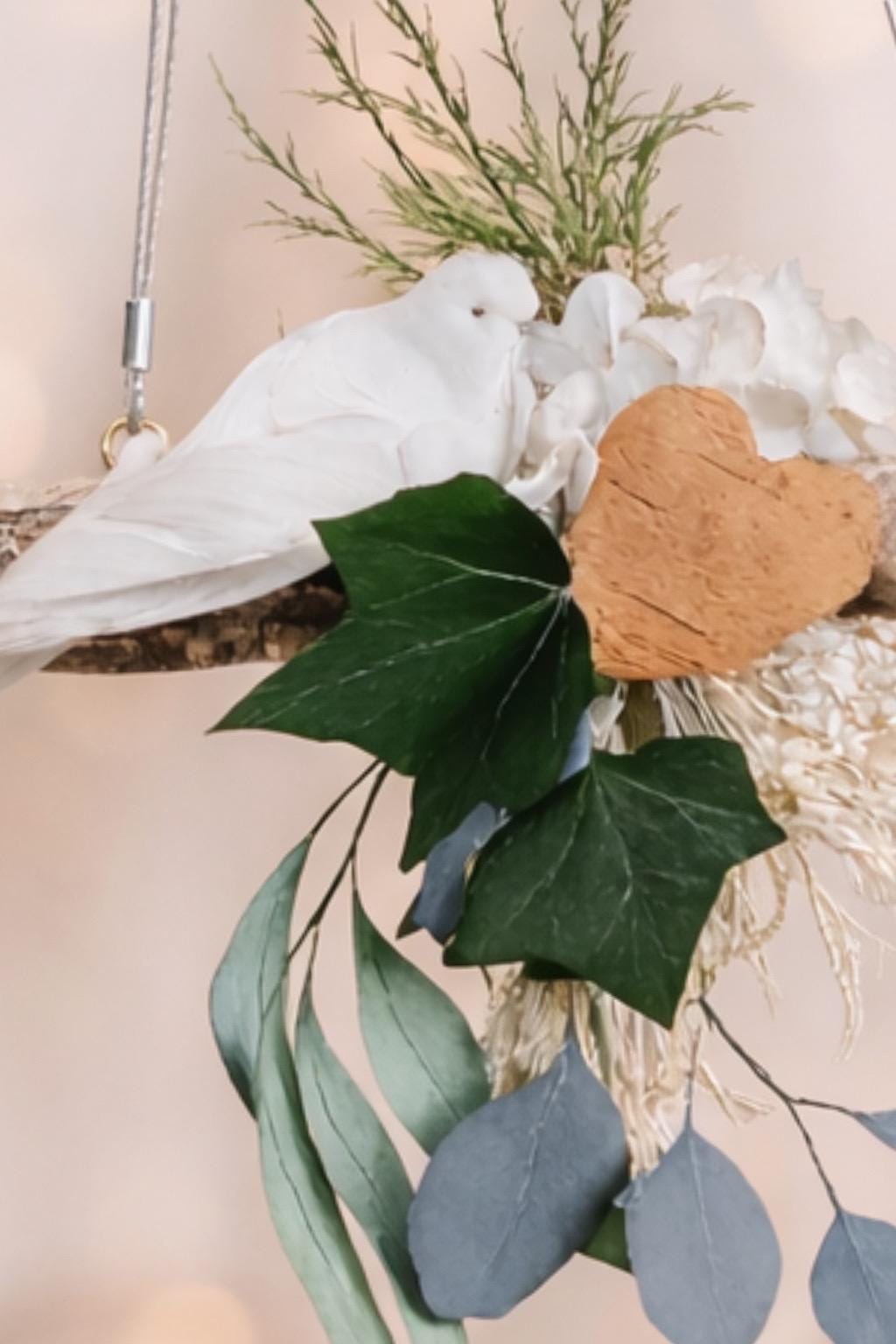 Suspension végétale bohème  Décoration de mariage naturelle et poétique