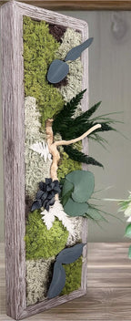 Cadre Végétal Vertical – Mousse Stabilisée, Eucalyptus & Bois | Déco Couloir & Entrée