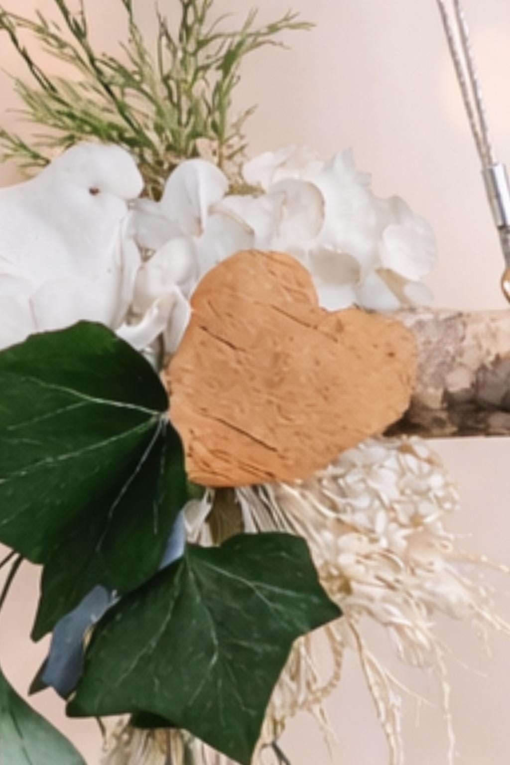 Suspension végétale bohème  Décoration de mariage naturelle et poétique