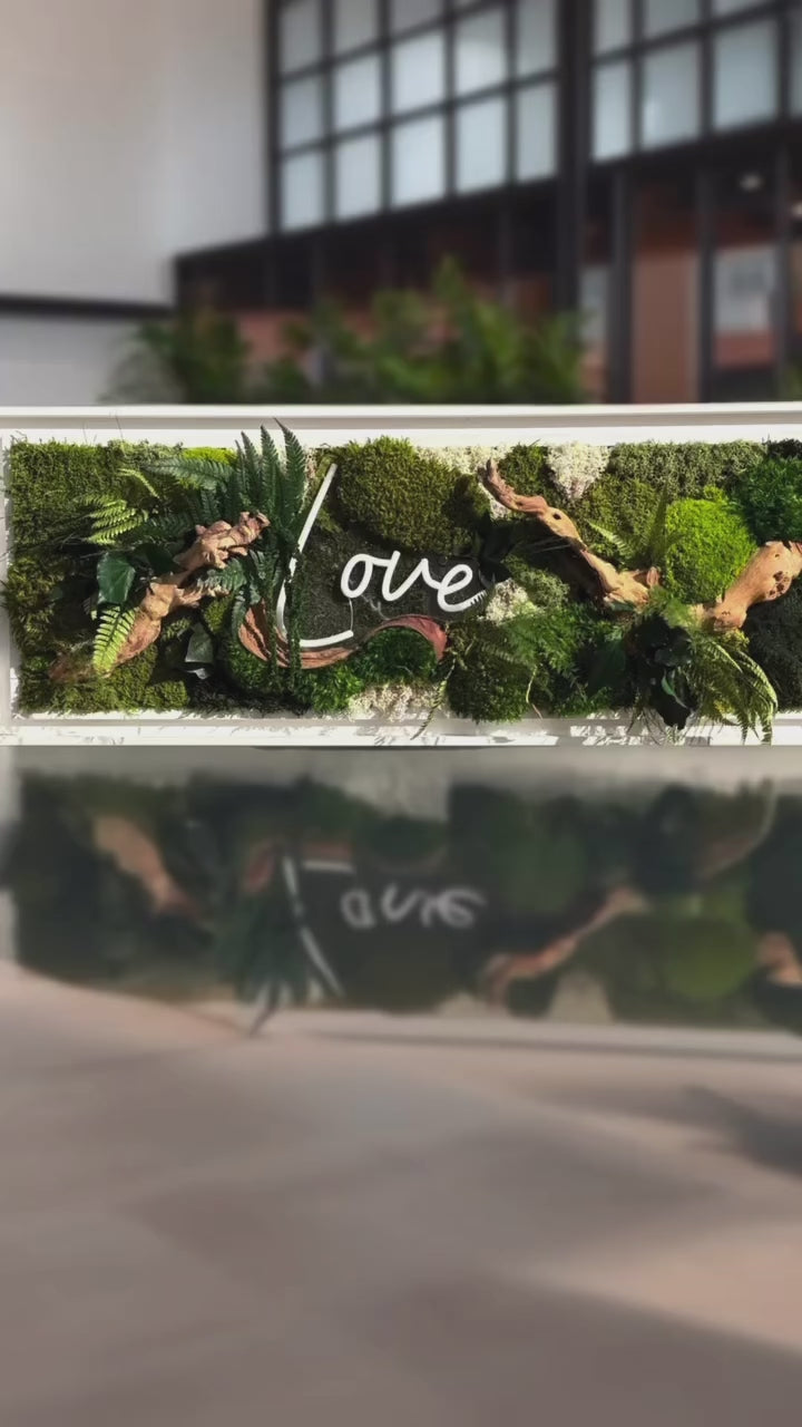 Cadre végétal 100 cm avec néon LOVE– Art mural naturel luxe– Décoration murale moderne bois flotté– Tableau mousse stabilisée